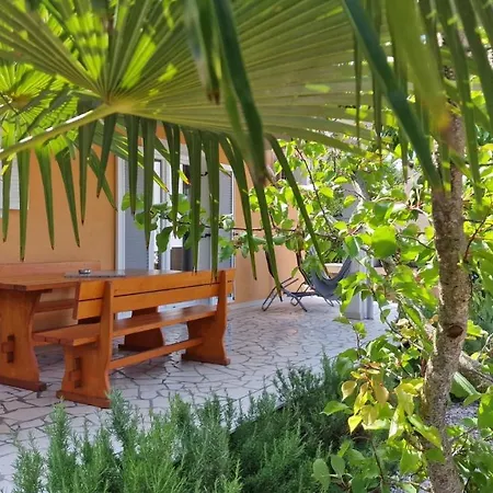 Guest house Grozdanic Sveti Vid-Miholjice